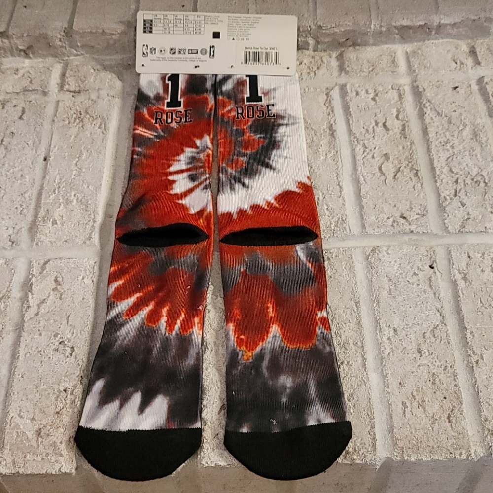 Men's Chicago Bulls Derrick Rose  Tie Dye Socks - Picture 2 of 3